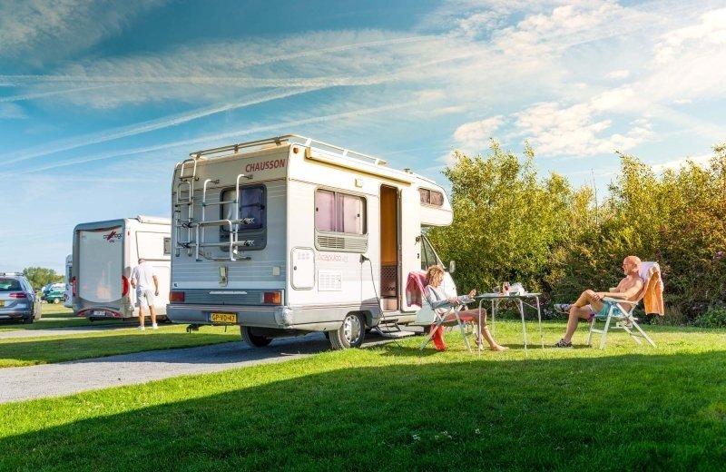 Wohnmobil-/Wohnwagenplatz